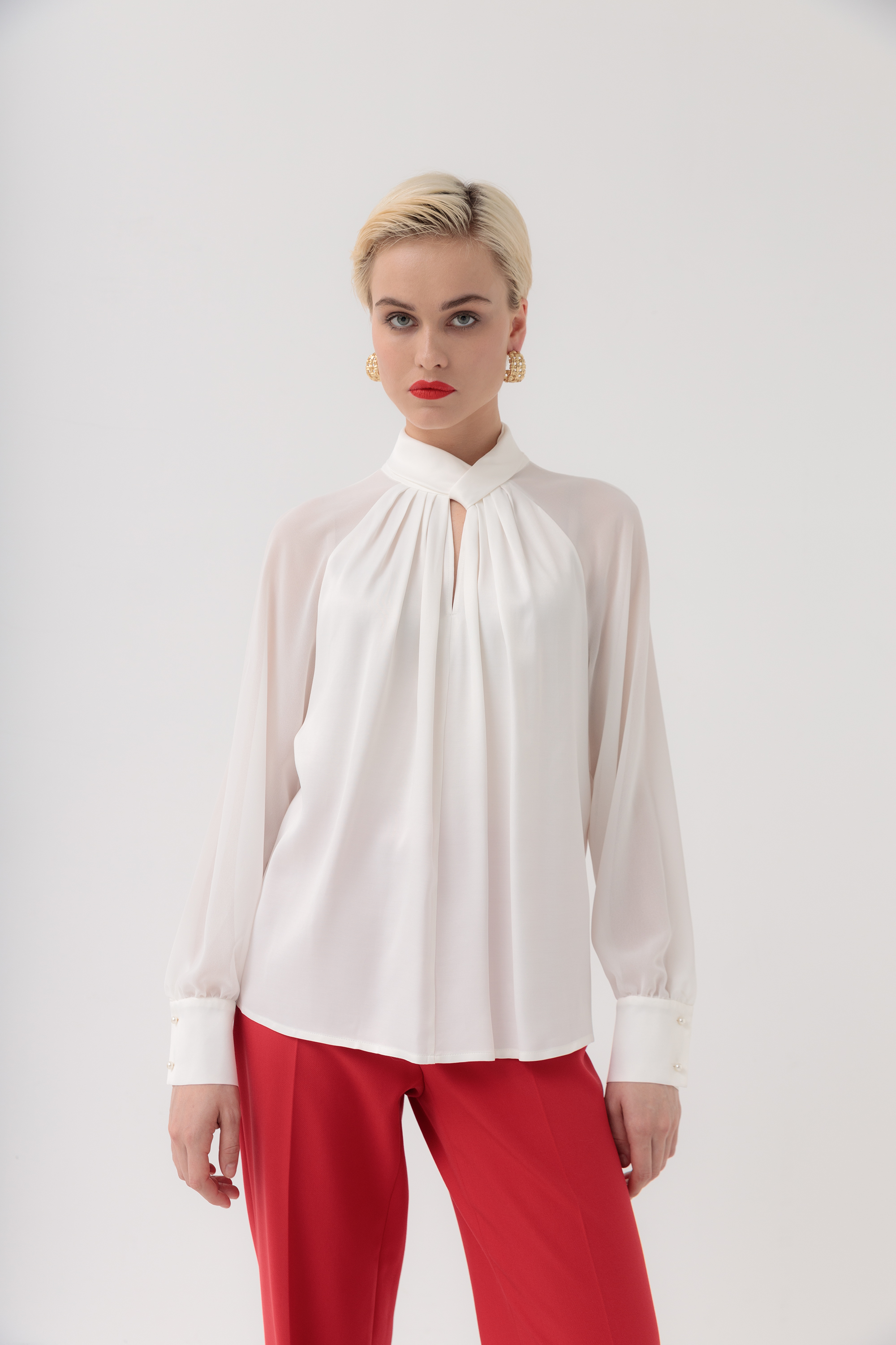 Атласная блуза Стельвио Атласная блуза Стельвио